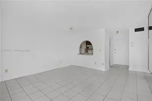 5505 NW 7th St, Miami, FL 33126 - Photo 5