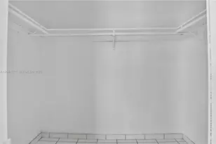 5505 NW 7th St, Miami, FL 33126 - Photo 9