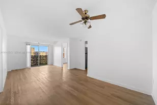 4801 NW 7th St, Miami, FL 33126 - Photo 5