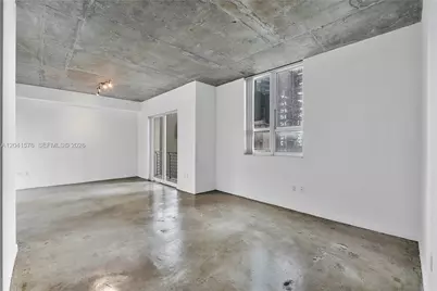 234 NE 3rd St #1404, Miami, FL 33132 - Photo 7