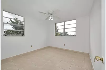 5050 NW 7th St #202, Miami, FL 33126 - Photo 15