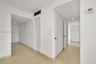 5050 NW 7th St, Miami, FL 33126 - Photo 13