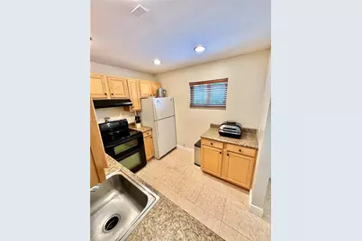 7561 NW 16th St #2208, Plantation, FL 33313 - Photo 5
