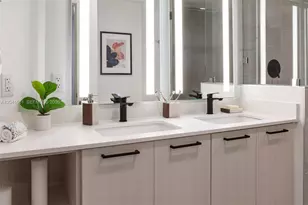 221 SW 12th St, Miami, FL 33130 - Photo 17