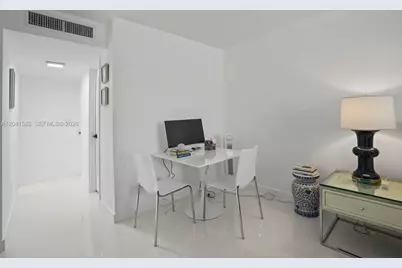 6423 Collins Ave #203, Miami Beach, FL 33141 - Photo 21