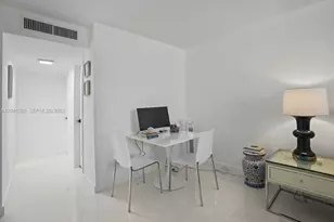 6423 Collins Ave, Miami Beach, FL 33141 - Photo 21