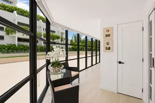 6423 Collins Ave, Miami Beach, FL 33141 - Photo 13