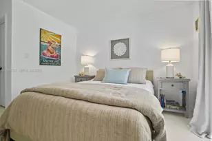 6423 Collins Ave, Miami Beach, FL 33141 - Photo 27