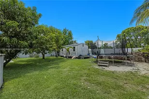 11525 Snapper Creek Dr, Miami, FL 33173 - Photo 19