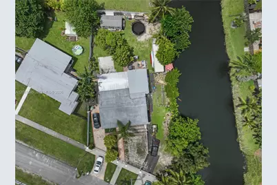 11525 Snapper Creek Dr, Miami, FL 33173 - Photo 21