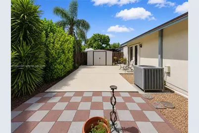 13341 SW 114th Pl, Miami, FL 33176 - Photo 23