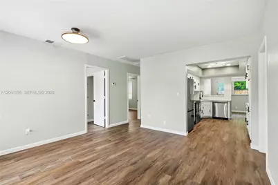 230 NW 55th St, Oakland Park, FL 33309 - Photo 17