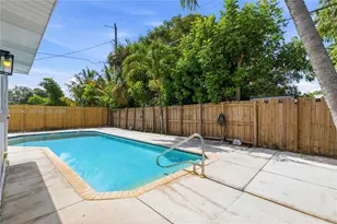 230 NW 55th St, Oakland Park, FL 33309 - Photo 11
