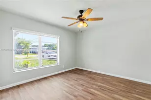 230 NW 55th St, Oakland Park, FL 33309 - Photo 27