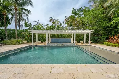 9001 SW 59th Ct, Pinecrest, FL 33156 - Photo 9