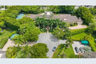 9001 SW 59th Ct, Pinecrest, FL 33156 - Photo 5