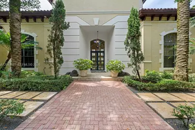 9001 SW 59th Ct, Pinecrest, FL 33156 - Photo 3