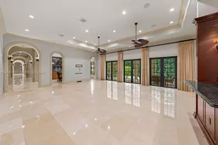 9001 SW 59th Ct, Pinecrest, FL 33156 - Photo 15
