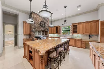 9001 SW 59th Ct, Pinecrest, FL 33156 - Photo 21
