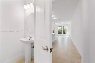 8344 NW 7th Ct, Plantation, FL 33324 - Photo 11