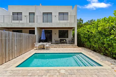 809 SW 10th Ter, Fort Lauderdale, FL 33315 - Photo 35