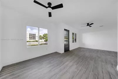 2440 NW 31st Ave, Fort Lauderdale, FL 33311 - Photo 29