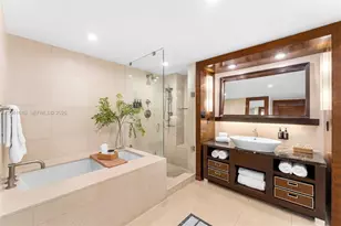 6801 Collins Ave, Miami Beach, FL 33141 - Photo 7
