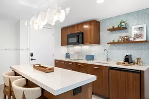 6801 Collins Ave, Miami Beach, FL 33141 - Photo 3