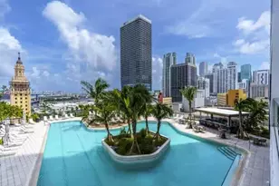 159 NE 6th St, Miami, FL 33132 - Photo 13