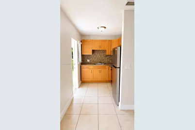 943 NW 63rd St, Miami, FL 33150 - Photo 17