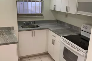 210 Fontainebleau Blvd, Miami, FL 33172 - Photo 13