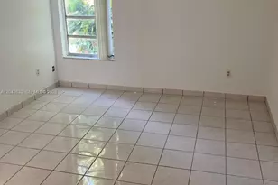 210 Fontainebleau Blvd, Miami, FL 33172 - Photo 5