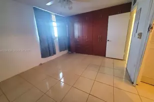 920 NE 169th St, North Miami Beach, FL 33162 - Photo 11