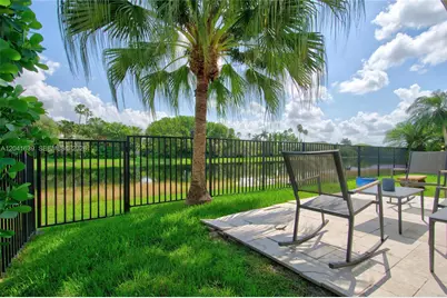1136 Ginger Cir, Weston, FL 33326 - Photo 53