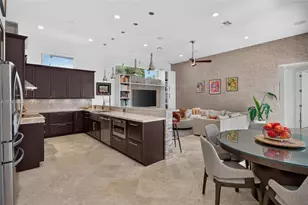 1136 Ginger Cir, Weston, FL 33326 - Photo 23
