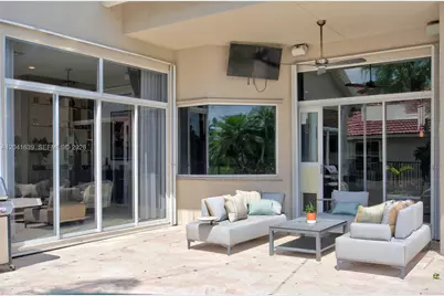 1136 Ginger Cir, Weston, FL 33326 - Photo 49