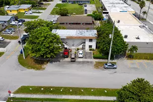 1275 SW 36th Ave, Fort Lauderdale, FL 33312 - Photo 3