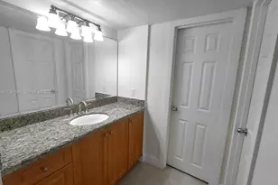 5701 Collins Ave, Miami Beach, FL 33140 - Photo 19