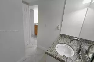 5701 Collins Ave, Miami Beach, FL 33140 - Photo 9