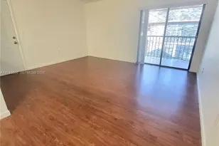 18845 NW 62nd Ave, Hialeah, FL 33015 - Photo 5