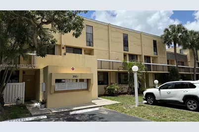 2921 SW 87th Ave #511, Davie, FL 33328 - Photo 11