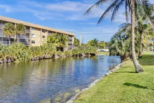 6705 NW 169th St, Hialeah, FL 33015 - Photo 25