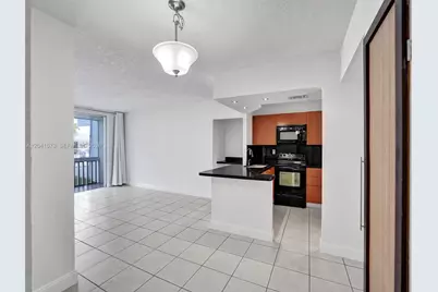 6705 NW 169th St #C112, Hialeah, FL 33015 - Photo 11