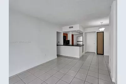 6705 NW 169th St #C112, Hialeah, FL 33015 - Photo 7