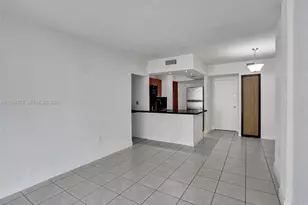 6705 NW 169th St, Hialeah, FL 33015 - Photo 7
