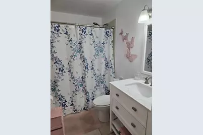2174 W 60th St #17205, Hialeah, FL 33016 - Photo 9