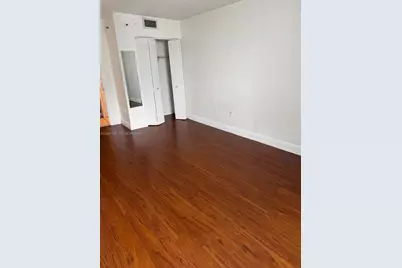 800 N Miami Ave #E1402, Miami, FL 33136 - Photo 5