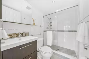 290 Sunrise Dr, Key Biscayne, FL 33149 - Photo 17
