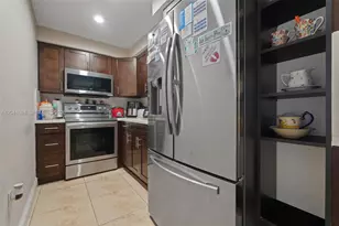4801 NW 7th St, Miami, FL 33126 - Photo 19