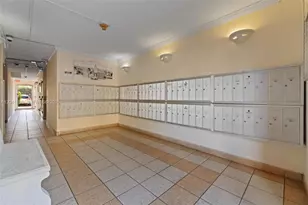 4801 NW 7th St, Miami, FL 33126 - Photo 29